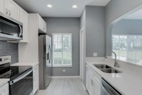 Copropriété à vendre à Bradenton, Floride: 3 chambres, 111.48 m2 № 1857784 - photo 12