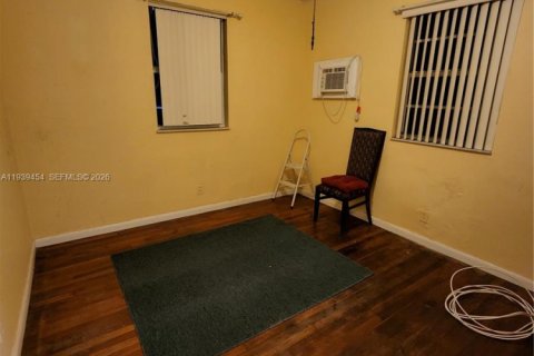 Apartment in Hollywood, Florida 2 bedrooms, 267.09 sq.m. № 1997436 - photo 9