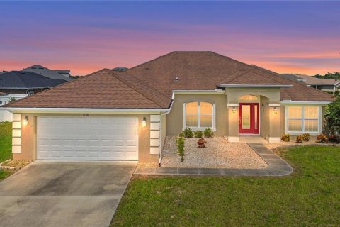House in Ocala, Florida 4 bedrooms, 213.95 sq.m. № 1857939 - photo 1