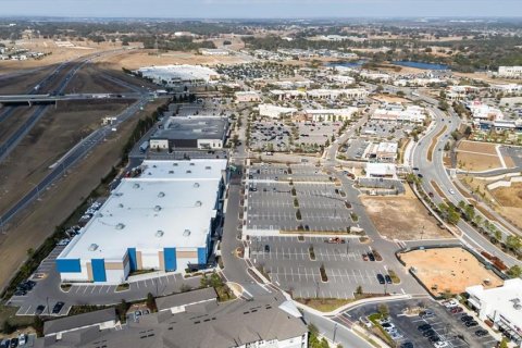 Commercial property in Winter Garden, Florida № 2213309 - photo 12