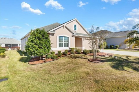 House in The Villages, Florida 3 bedrooms, 200.48 sq.m. № 1513191 - photo 3