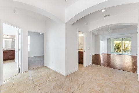 House in The Villages, Florida 3 bedrooms, 200.48 sq.m. № 1513191 - photo 5
