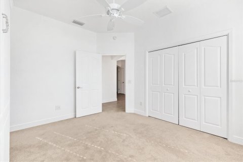 House in The Villages, Florida 3 bedrooms, 200.48 sq.m. № 1513191 - photo 23