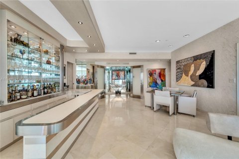 Купить кондоминиум в Бэл-Харбор, Флорида 2 спальни, 205.31м2, № 2091151 - фото 20