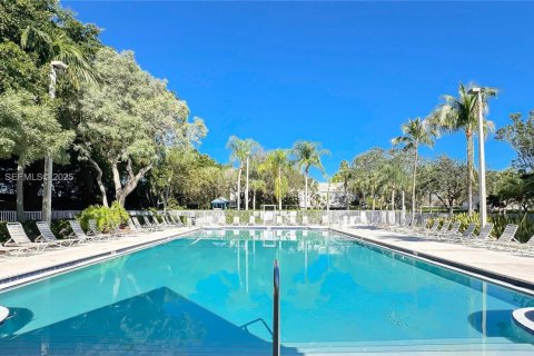 Townhouse in Tamarac, Florida 2 bedrooms, 103.12 sq.m. № 1994322 - photo 25