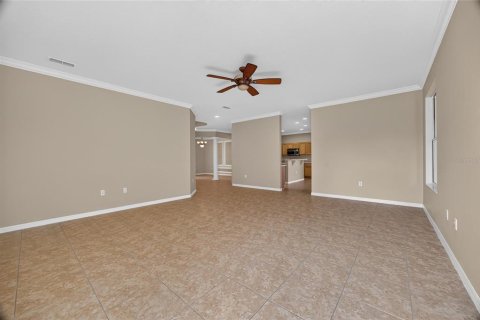 House in Ocala, Florida 3 bedrooms, 200.76 sq.m. № 2150239 - photo 9