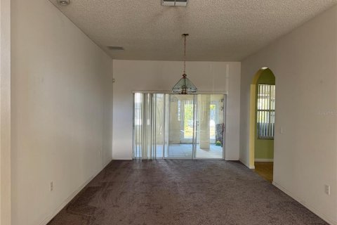 House in Kissimmee, Florida 4 bedrooms, 231.14 sq.m. № 1838362 - photo 2