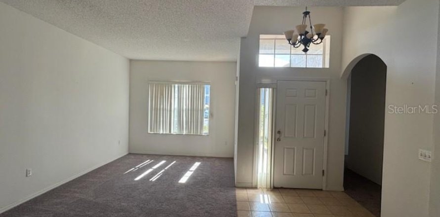 House in Kissimmee, Florida 4 bedrooms, 231.14 sq.m. № 1838362