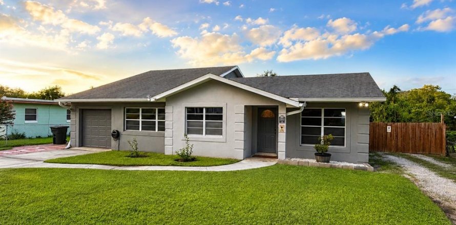 Casa en Altamonte Springs, Florida 3 dormitorios, 163.51 m2 № 2236949