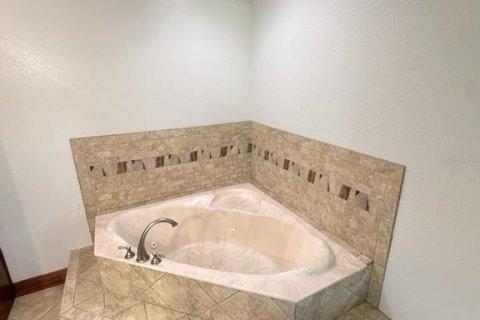 Casa en venta en Altamonte Springs, Florida, 3 dormitorios, 163.51 m2 № 2236949 - foto 13
