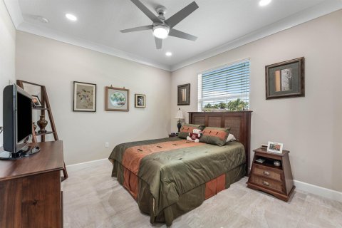 Villa ou maison à vendre à Port St. Lucie, Floride: 4 chambres, 219.06 m2 № 2192237 - photo 20