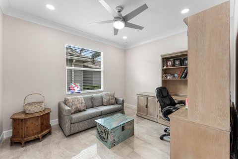 Villa ou maison à vendre à Port St. Lucie, Floride: 4 chambres, 219.06 m2 № 2192237 - photo 21