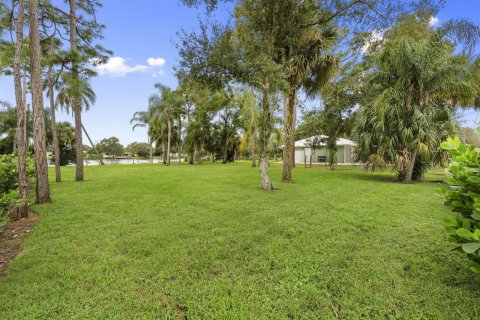 Villa ou maison à vendre à St. Lucie, Floride: 3 chambres, 148.27 m2 № 2439398 - photo 25