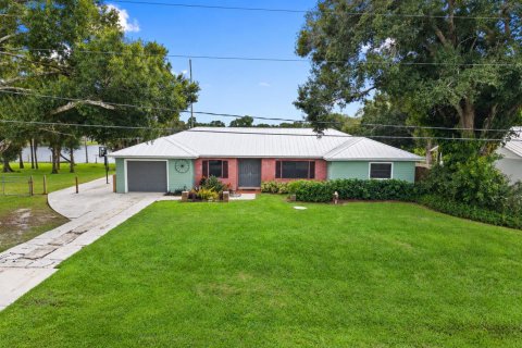 Villa ou maison à vendre à St. Lucie, Floride: 3 chambres, 148.27 m2 № 2439398 - photo 4