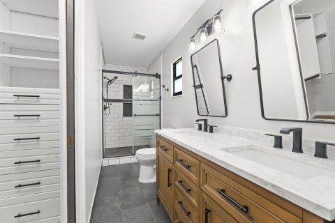 Villa ou maison à vendre à St. Lucie, Floride: 3 chambres, 148.27 m2 № 2439398 - photo 18
