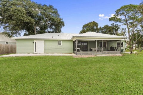 Villa ou maison à vendre à St. Lucie, Floride: 3 chambres, 148.27 m2 № 2439398 - photo 29