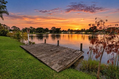 Villa ou maison à vendre à St. Lucie, Floride: 3 chambres, 148.27 m2 № 2439398 - photo 3