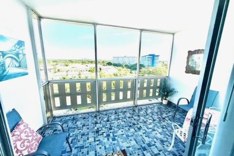 Купить кондоминиум в Холливуд, Флорида 1 спальня, 83.24м2, № 2250349 - фото 14