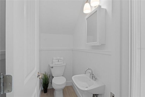 Купить виллу или дом в Анна-Мария, Флорида 10 комнат, 182.83м2, № 2239728 - фото 20