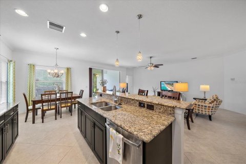 Casa en venta en Bradenton, Florida, 3 dormitorios, 179.49 m2 № 1508323 - foto 13