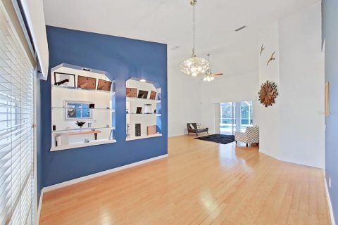 Casa en venta en Lutz, Florida, 4 dormitorios, 280.84 m2 № 2128276 - foto 11