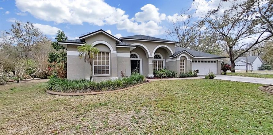 Casa en Lutz, Florida 4 dormitorios, 280.84 m2 № 2128276