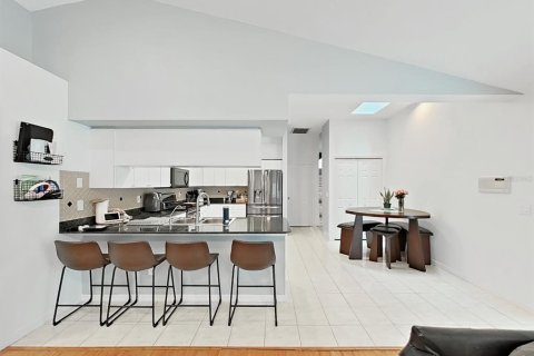 Casa en venta en Lutz, Florida, 4 dormitorios, 280.84 m2 № 2128276 - foto 16