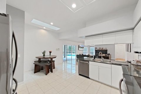 Casa en venta en Lutz, Florida, 4 dormitorios, 280.84 m2 № 2128276 - foto 20