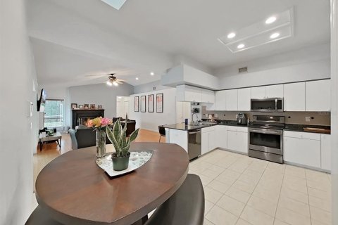 Casa en venta en Lutz, Florida, 4 dormitorios, 280.84 m2 № 2128276 - foto 22