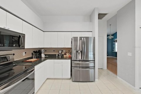 Casa en venta en Lutz, Florida, 4 dormitorios, 280.84 m2 № 2128276 - foto 21