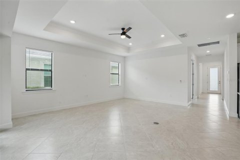 House in Alva, Florida 3 bedrooms, 190.54 sq.m. № 1758455 - photo 12