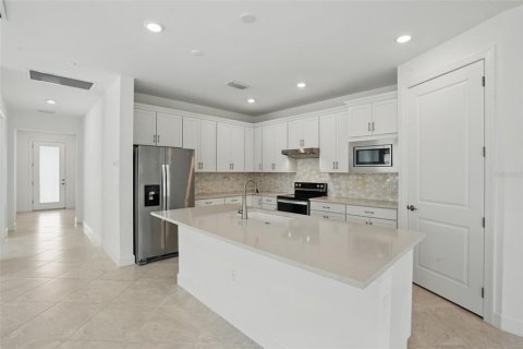 House in Alva, Florida 3 bedrooms, 190.54 sq.m. № 1758455 - photo 17
