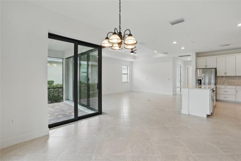 House in Alva, Florida 3 bedrooms, 190.54 sq.m. № 1758455 - photo 15