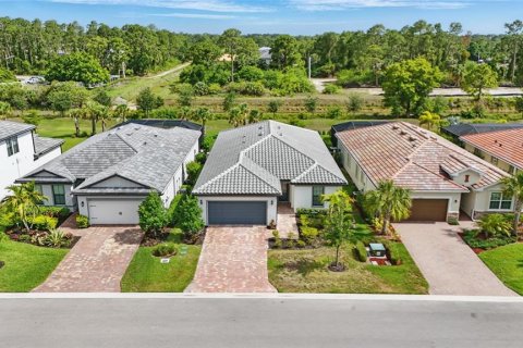 House in Alva, Florida 3 bedrooms, 190.54 sq.m. № 1758455 - photo 1