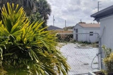 Immobilier commercial à louer à Riviera Beach, Floride: 1 chambre № 1965700 - photo 6