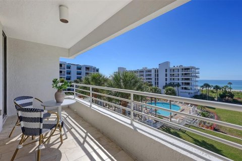 Condominio en venta en Longboat Key, Florida, 2 dormitorios, 135.92 m2 № 2094489 - foto 28