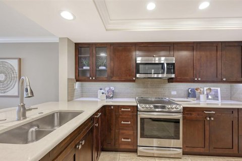 Condominio en venta en Longboat Key, Florida, 2 dormitorios, 135.92 m2 № 2094489 - foto 6