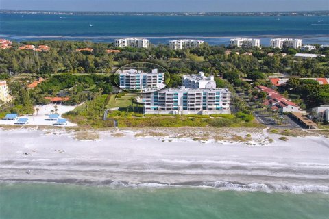Condominio en Longboat Key, Florida, 2 dormitorios № 2094489