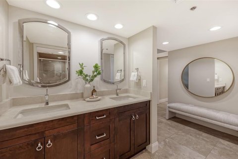Condominio en venta en Longboat Key, Florida, 2 dormitorios, 135.92 m2 № 2094489 - foto 20