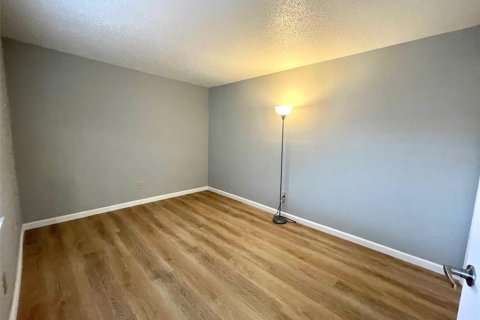 Condominio en alquiler en Orlando, Florida, 3 dormitorios, 112.6 m2 № 1878061 - foto 11