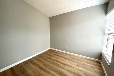 Condominio en alquiler en Orlando, Florida, 3 dormitorios, 112.6 m2 № 1878061 - foto 12