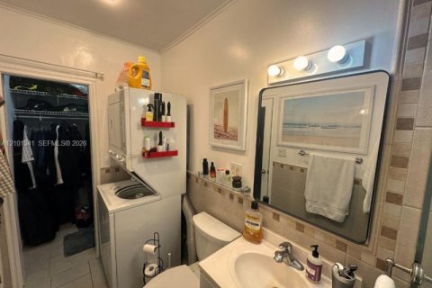 Copropriété à vendre à Miami Beach, Floride: 39.02 m2 № 2417355 - photo 20