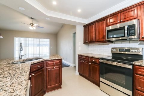 House in Lutz, Florida 3 bedrooms, 141.58 sq.m. № 1842961 - photo 8
