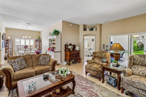 Casa en venta en The Villages, Florida, 3 dormitorios, 171.87 m2 № 2197376 - foto 10