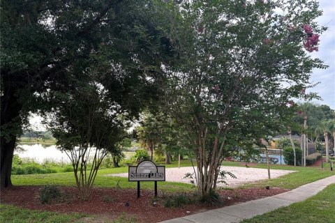 House in Orlando, Florida 3 bedrooms, 199.93 sq.m. № 1299267 - photo 21