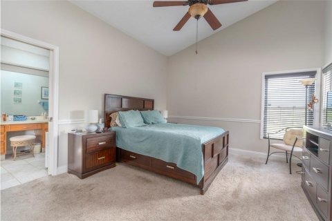 House in Orlando, Florida 3 bedrooms, 199.93 sq.m. № 1299267 - photo 11