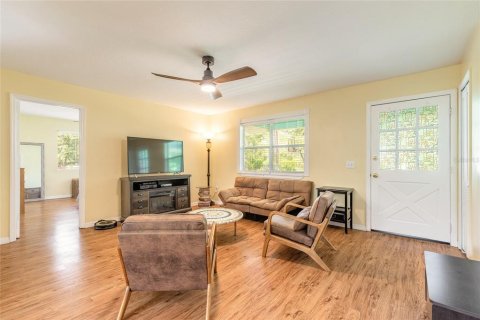Casa en venta en Deltona, Florida, 3 dormitorios, 107.02 m2 № 1849519 - foto 19