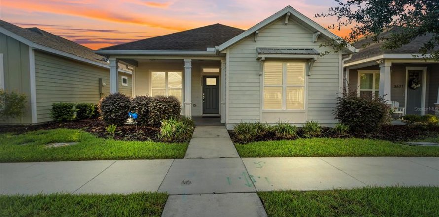 House in Gainesville, Florida 3 bedrooms, 138.61 sq.m. № 1914431