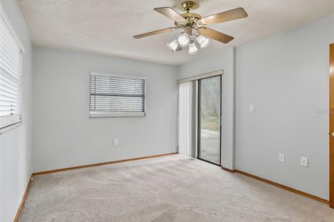 Villa ou maison à vendre à Webster, Floride: 2 chambres, 127.37 m2 № 2143125 - photo 24