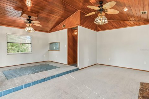 Villa ou maison à vendre à Webster, Floride: 2 chambres, 127.37 m2 № 2143125 - photo 13